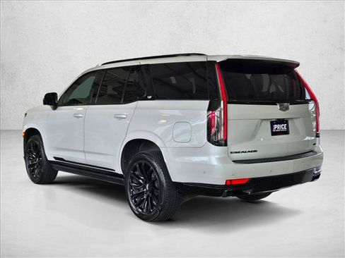 Used 2022 Cadillac Escalade Sport Platinum w/ LPO, ONYX Package AWD/4WD image 7