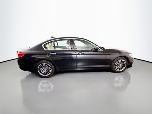 Used 2018 BMW 540i xDrive AWD/4WD image 11