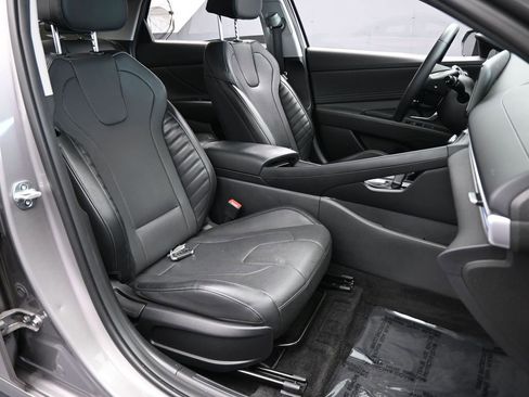 Used 2023 Hyundai Elantra Limited w/ Cargo Package image 47