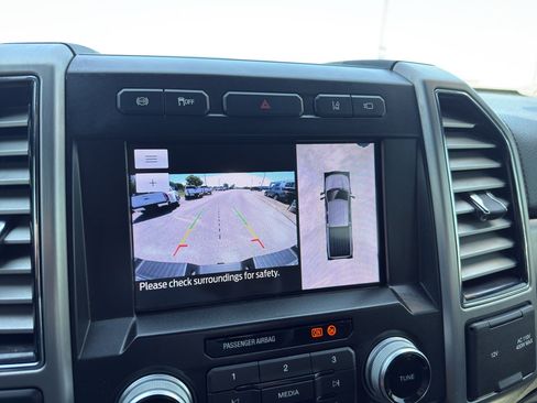 Used 2020 Ford F350 Platinum AWD/4WD image 32