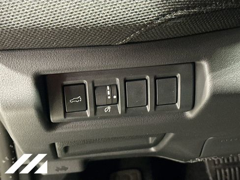 New 2026 Subaru Outback Limited AWD/4WD image 10