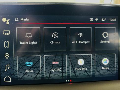 Used 2024 GMC Yukon SLT w/ SLT Luxury Package AWD/4WD image 57