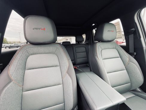 New 2026 GMC Terrain AT4 w/ Technology Package II image 31