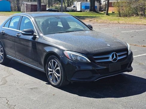 Used 2015 Mercedes-Benz C 300 4MATIC Sedan image 7