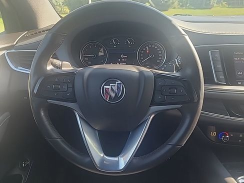 Used 2023 Buick Enclave Essence image 16