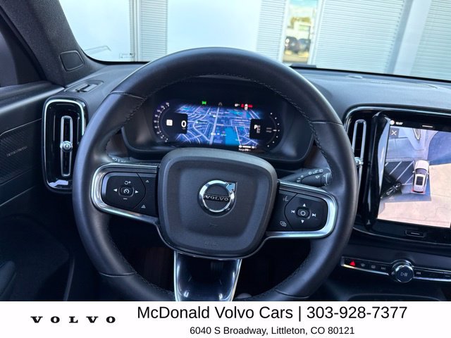 Used 2023 Volvo XC40 Recharge Ultimate AWD/4WD image 5