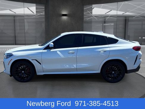 Used 2022 BMW X6 xDrive40i w/ Executive Package AWD/4WD image 8