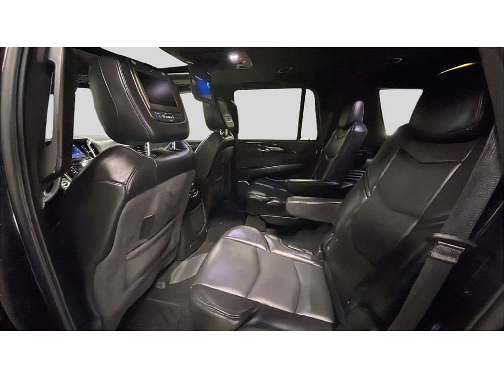 Used 2019 Cadillac Escalade Platinum AWD/4WD image 16