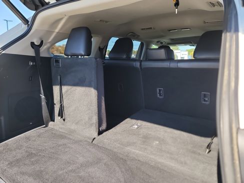 Used 2021 Toyota Highlander Limited image 15