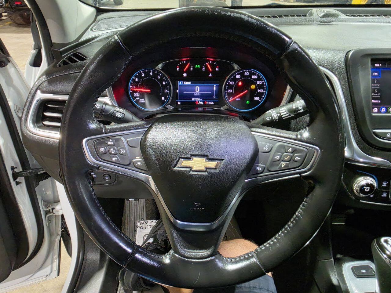 Used 2020 Chevrolet Equinox LT FWD image 33