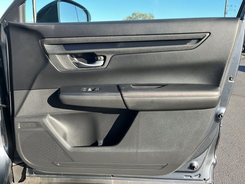 Used 2024 Honda CR-V Sport image 24