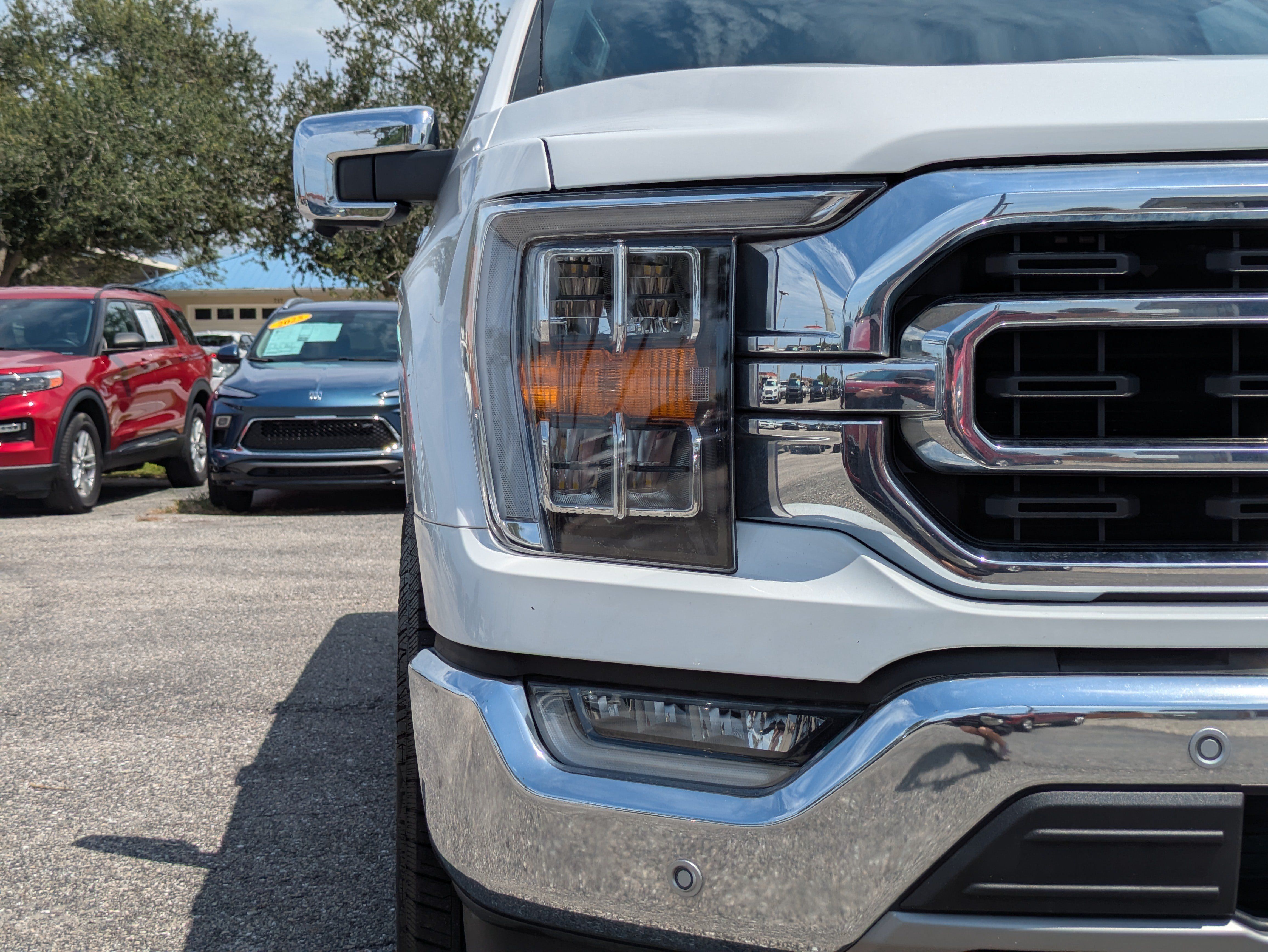 Used 2021 Ford F150 XLT w/ Equipment Group 302A High RWD image 10