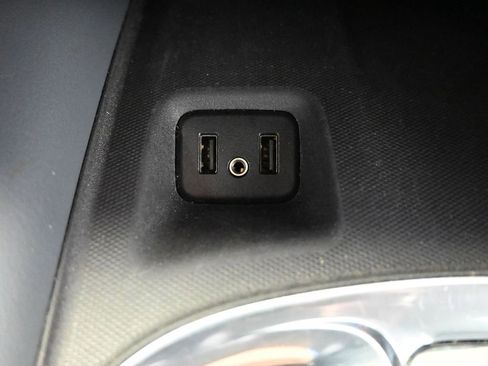 Used 2018 Buick Enclave Essence image 37