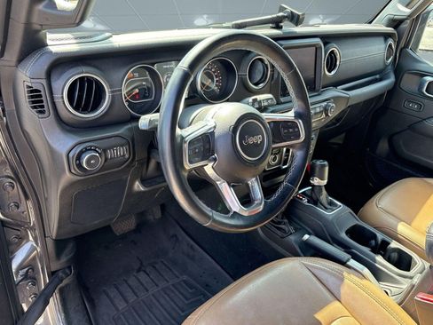 Used 2021 Jeep Wrangler Unlimited Sahara w/ Dual Top Group image 4