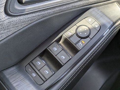 Certified 2021 Nissan Rogue S image 23