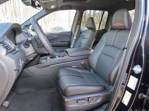 New 2025 Honda Ridgeline TrailSport image 12