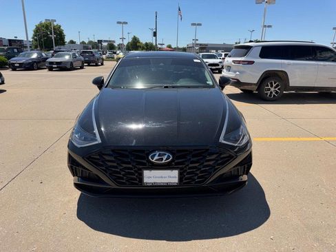 Used 2021 Hyundai Sonata SEL w/ Preferred Accessory Package FWD image 7