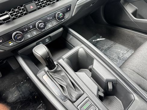 Used 2025 Honda Accord SE image 20