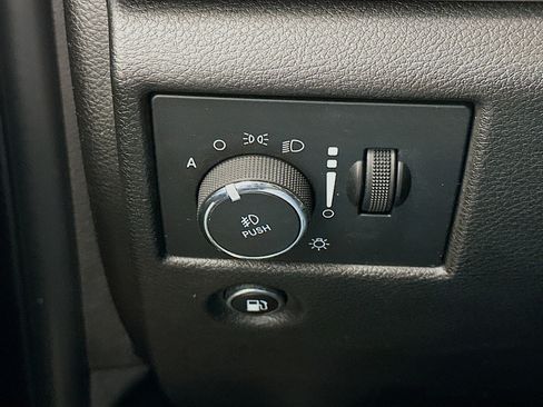 Used 2021 Jeep Grand Cherokee Limited w/ Quick Order Package 28K 80th image 17