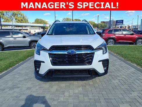 New 2025 Subaru Ascent Limited image 8