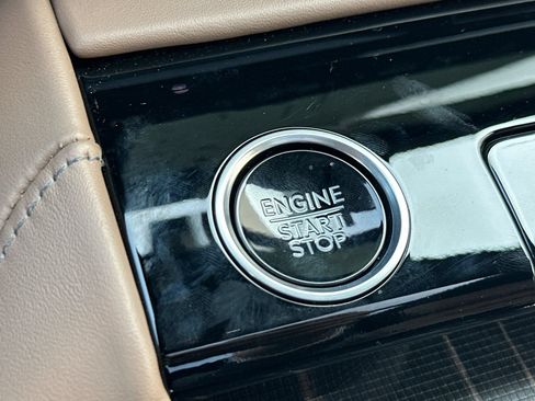 New 2026 Lincoln Navigator Black Label AWD/4WD image 23