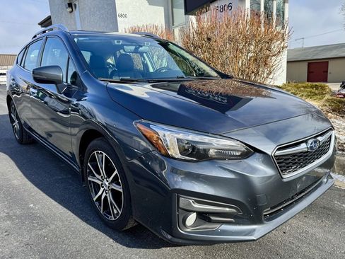Used 2017 Subaru Impreza 2.0i Limited w/ Moonroof/BSD & Rcta/Eyesight image 2