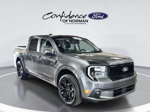 New 2026 Ford Maverick Lobo AWD/4WD image 1