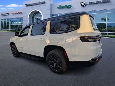 New 2026 Jeep Grand Wagoneer 4WD image 5