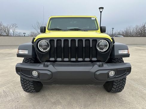 Used 2023 Jeep Wrangler Willys image 2