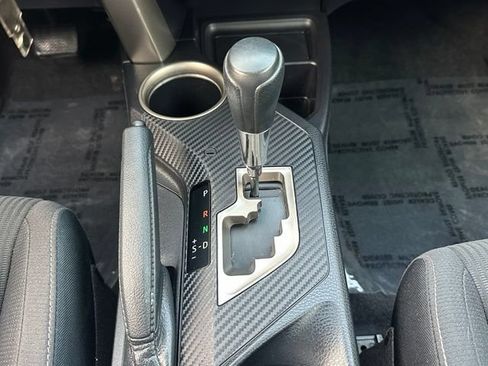 Used 2013 Toyota RAV4 XLE AWD/4WD image 35