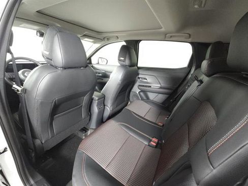 New 2025 Nissan Kicks SR w/ SR Premium Package image 21