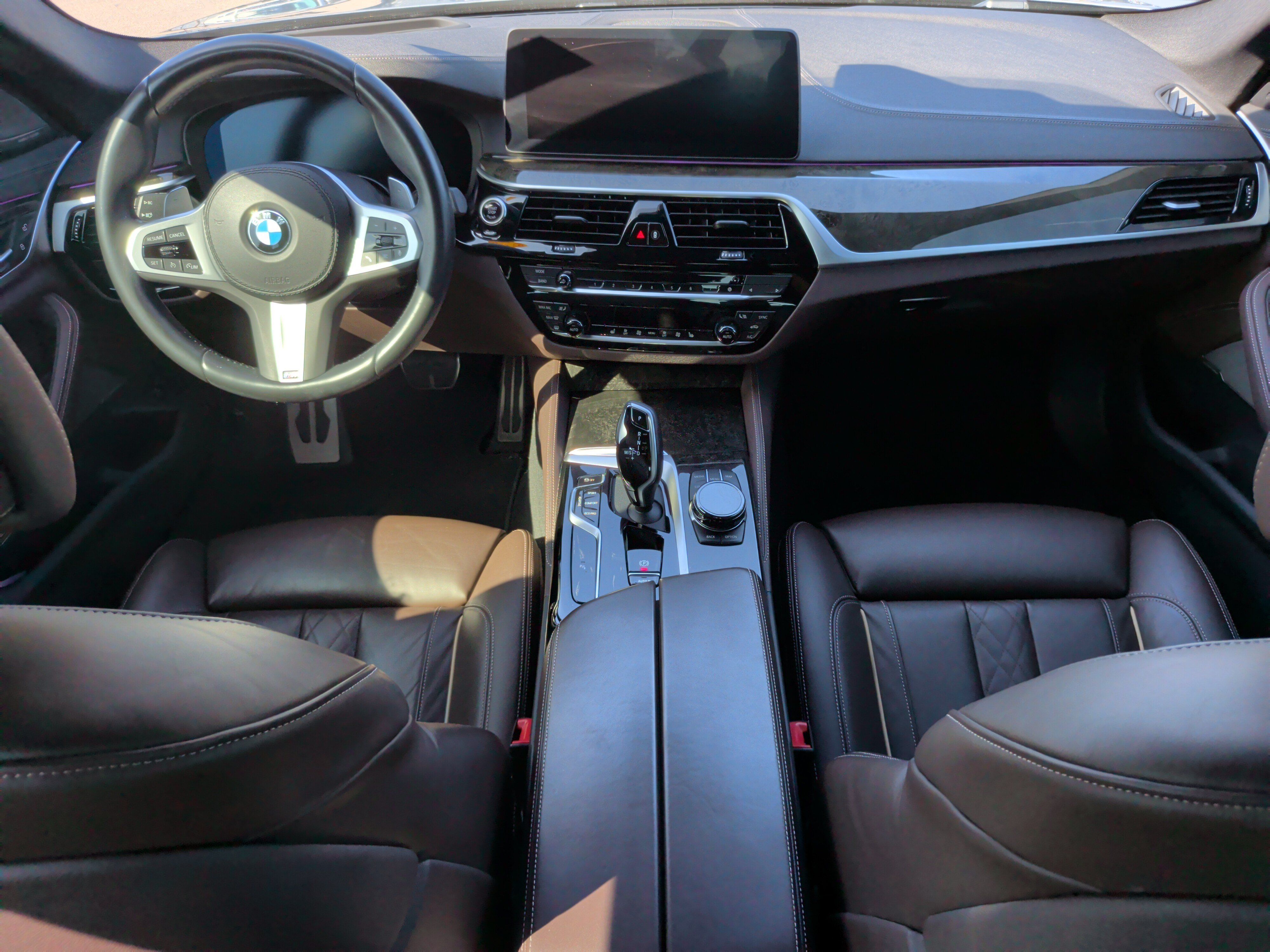 Certified 2023 BMW M550i xDrive w/ Executive Package AWD/4WD image 32