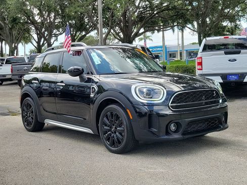 Used 2024 MINI Cooper Countryman S FWD image 2