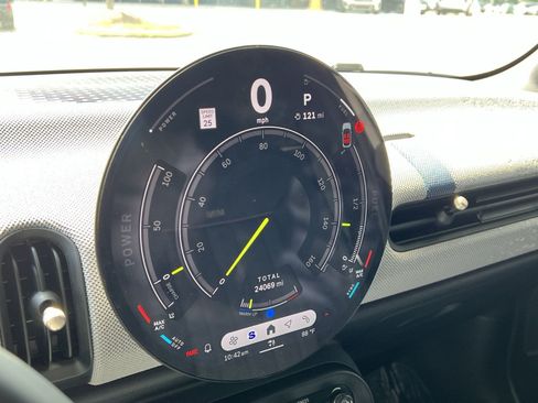 Used 2025 MINI Cooper S FWD image 18