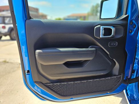 New 2026 Jeep Wrangler Unlimited Sport AWD/4WD image 20