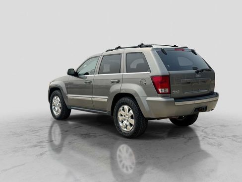 Used 2008 Jeep Grand Cherokee Limited w/ Trailer Tow Group IV AWD/4WD image 4