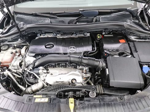 Used 2023 Mercedes-Benz GLA 250 image 27