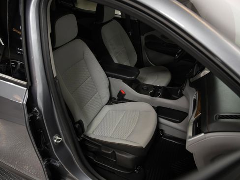 Used 2018 GMC Terrain SLE FWD image 18