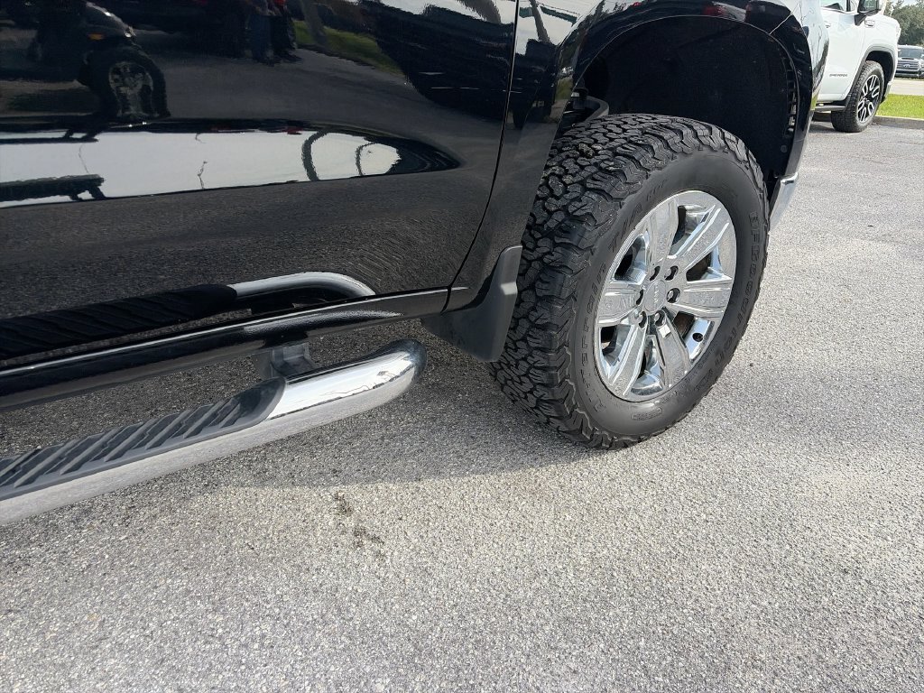 Certified 2022 Chevrolet Silverado 1500 LTZ w/ LTZ Premium Package AWD/4WD image 36
