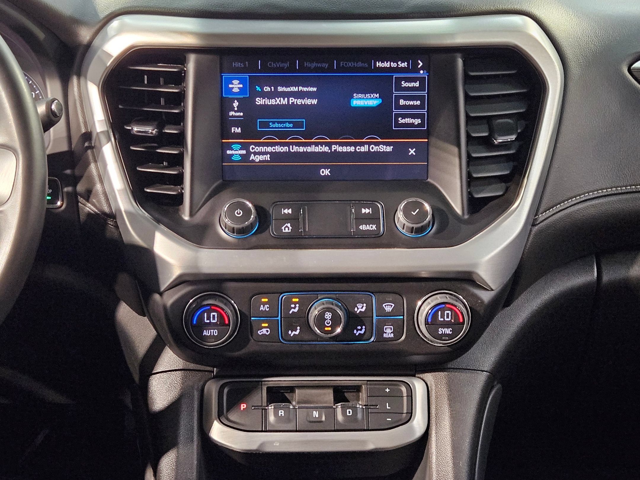 Used 2023 GMC Acadia SLT AWD/4WD image 16