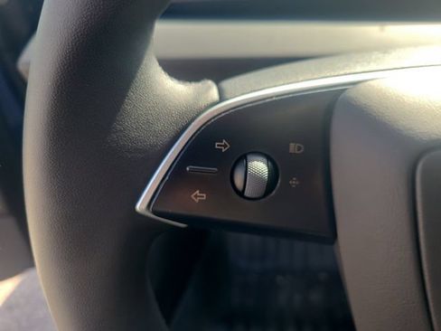 Used 2025 Tesla Model 3 Long Range RWD image 16