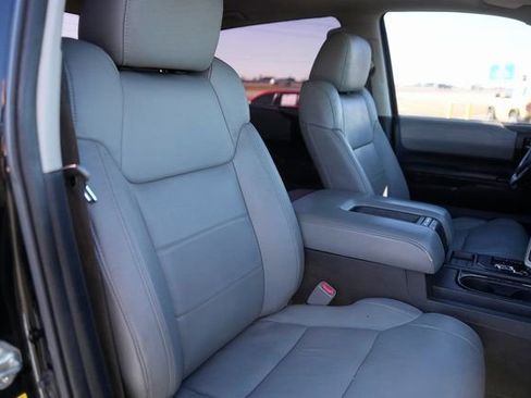 Used 2016 Toyota Tundra Limited w/ Limited Premium Package image 20