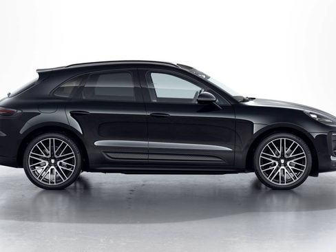 New 2026 Porsche Macan image 6