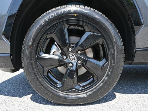 Used 2021 Toyota RAV4 XSE AWD/4WD image 39