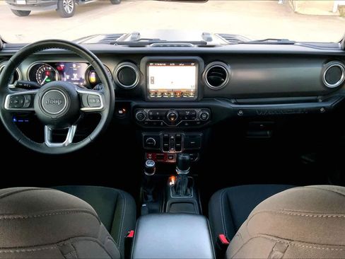 Used 2023 Jeep Wrangler Unlimited Rubicon 4xe w/ Cold Weather Group image 15