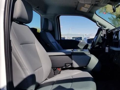 New 2026 Ford F350 XL w/ XL Chrome Package image 18