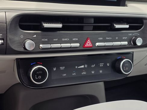 Certified 2026 Hyundai Palisade FWD Hybrid image 24