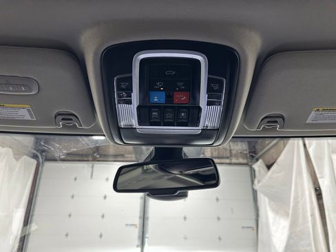 Used 2024 RAM 3500 Laramie image 36