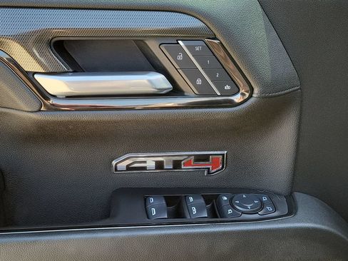 Certified 2025 GMC Sierra 1500 AT4 w/ AT4 Premium Package AWD/4WD image 24