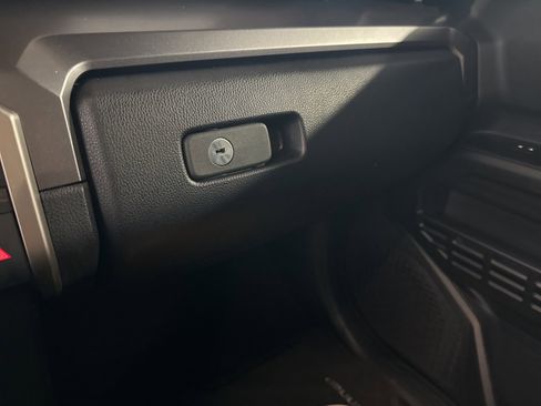 Used 2025 Toyota 4Runner SR5 image 42